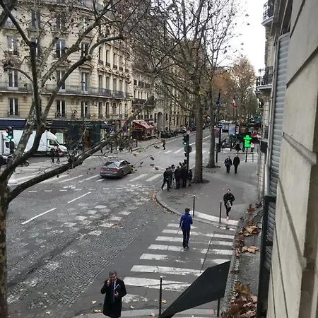 Апартаменты Champs Elysees - Luxueux 3 Chambres Париж